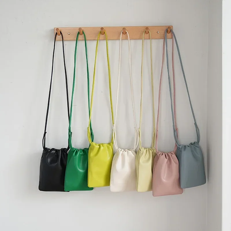 Women's PU Leather Shoulder Bag: Luxury
  Large Capacity Crossbody Phone Purse
