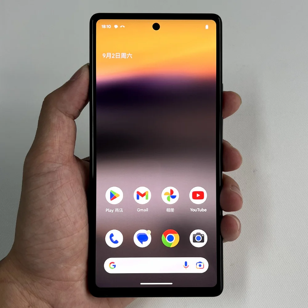 Google Pixel
  6a 5G: Original, 6.1" OLED, Google Tensor, 128GB ROM