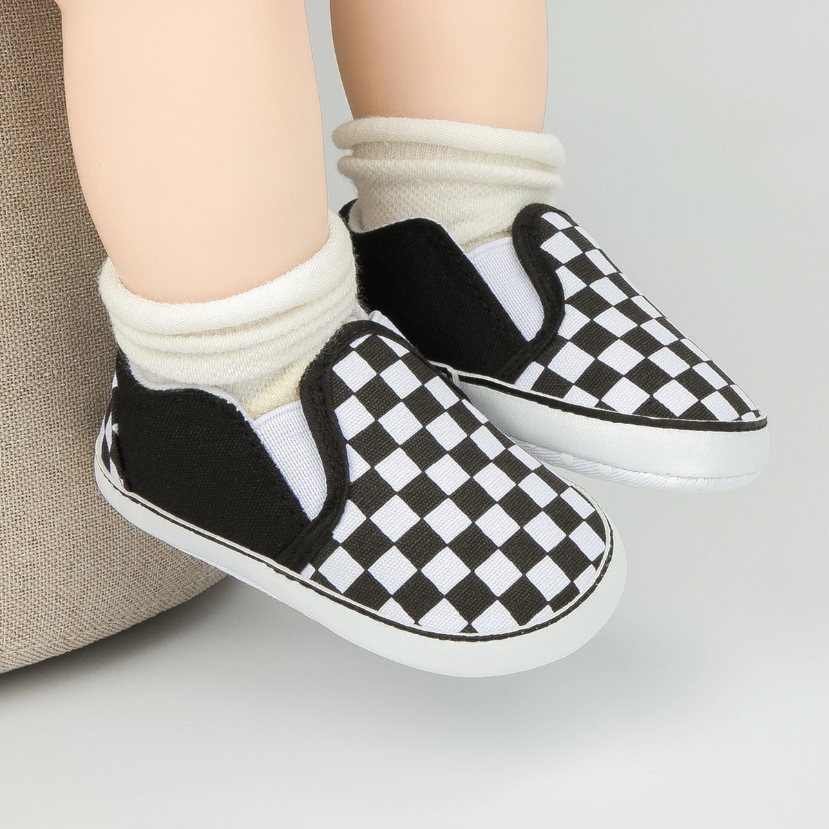Baby Casual Shoes: Soft-Sole Non-slip Indoor Toddler First Walkers Crib 3 Baby Casual
  Shoes: Soft-Sole Non-slip Indoor Toddler First Walkers Crib - Image 3