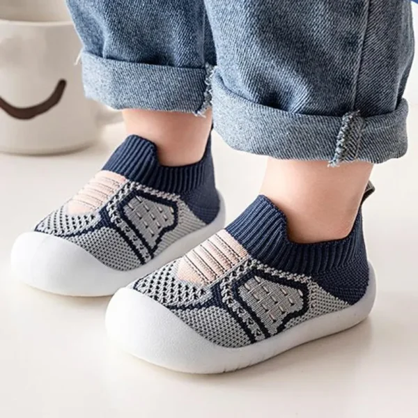 Mesh Baby
  Shoes: Soft Bottom Non-slip Summer Breathable First Walkers - Image 2