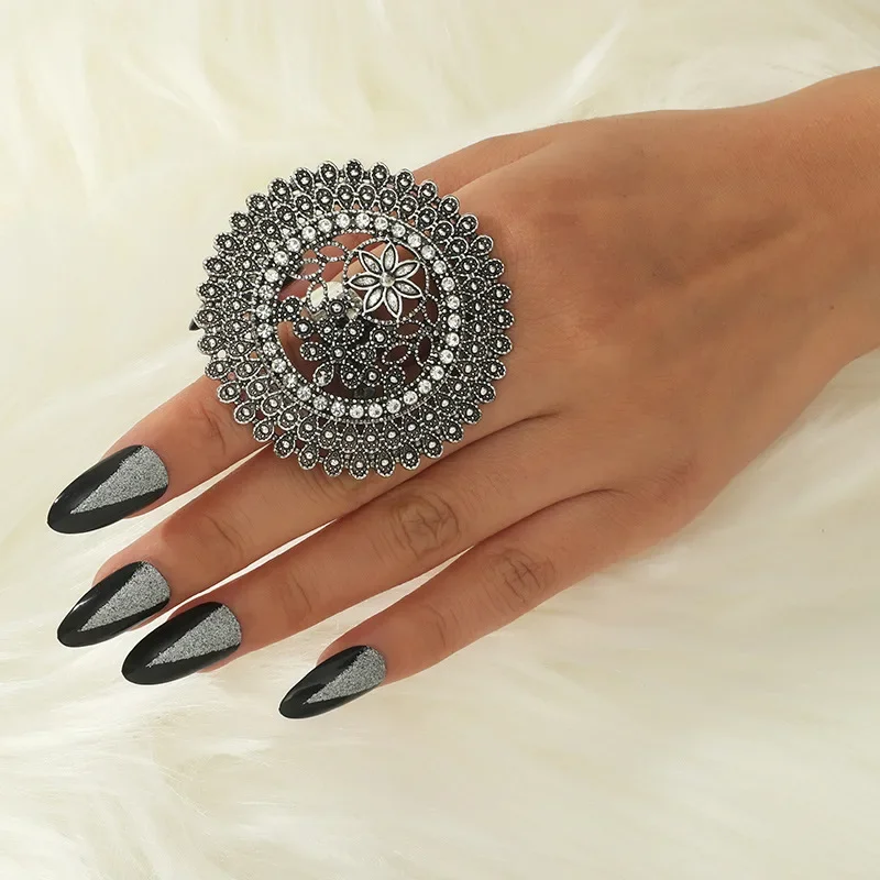 Classic Indian Metal Rings for Women:
  Boho Carved Flower Wedding Jewelry