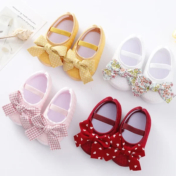 Baby Girls
  Retro Toddler Shoes: Flower Footwear Soft Bottom First Walkers