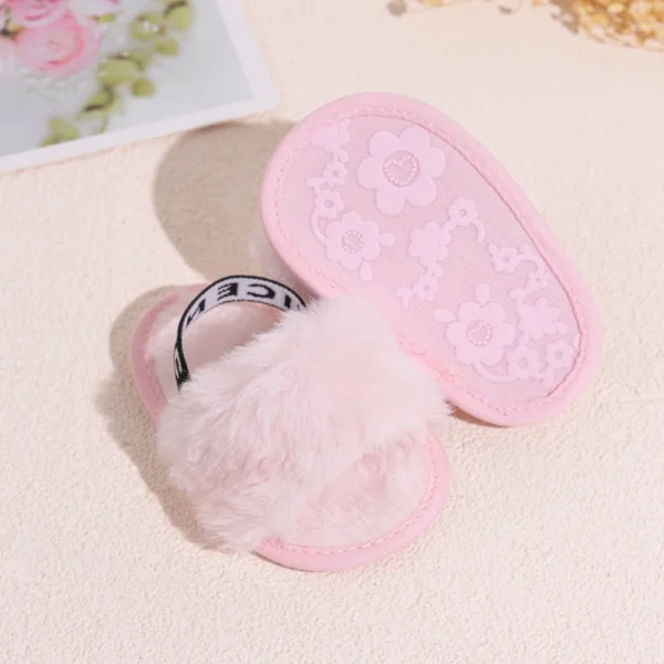 Baby Shoes:
  Soft Bottom Breathable Simple Elastic Walking Shoes (0-18M)