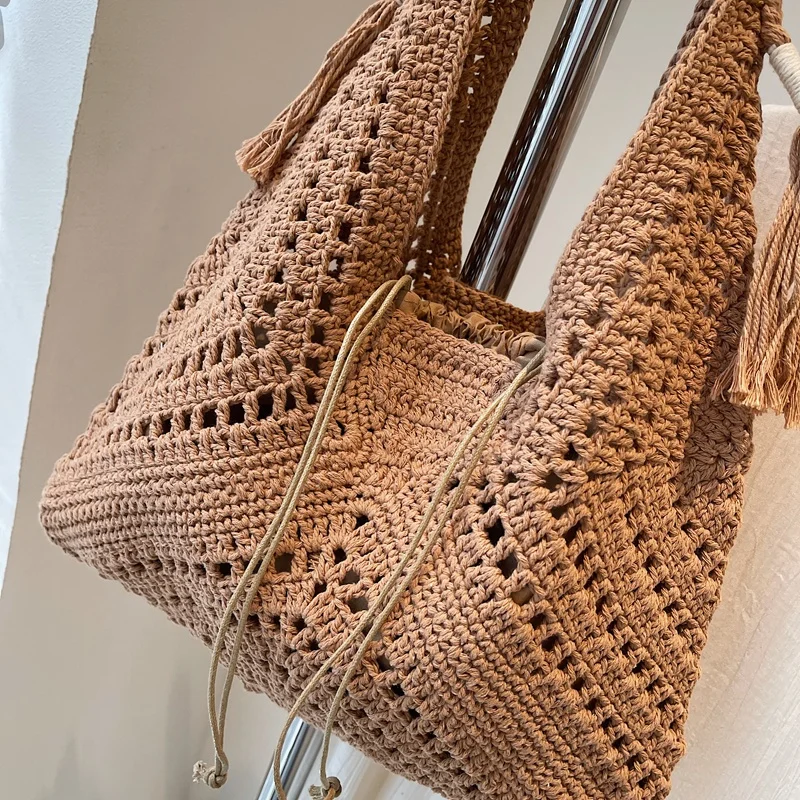 2-IN-1 Crochet Shoulder Bag Set: Raffia Boho Rattan Summer Beach Tote 2 2-IN-1 Crochet Shoulder Bag Set: Raffia
  Boho Rattan Summer Beach Tote - Image 2