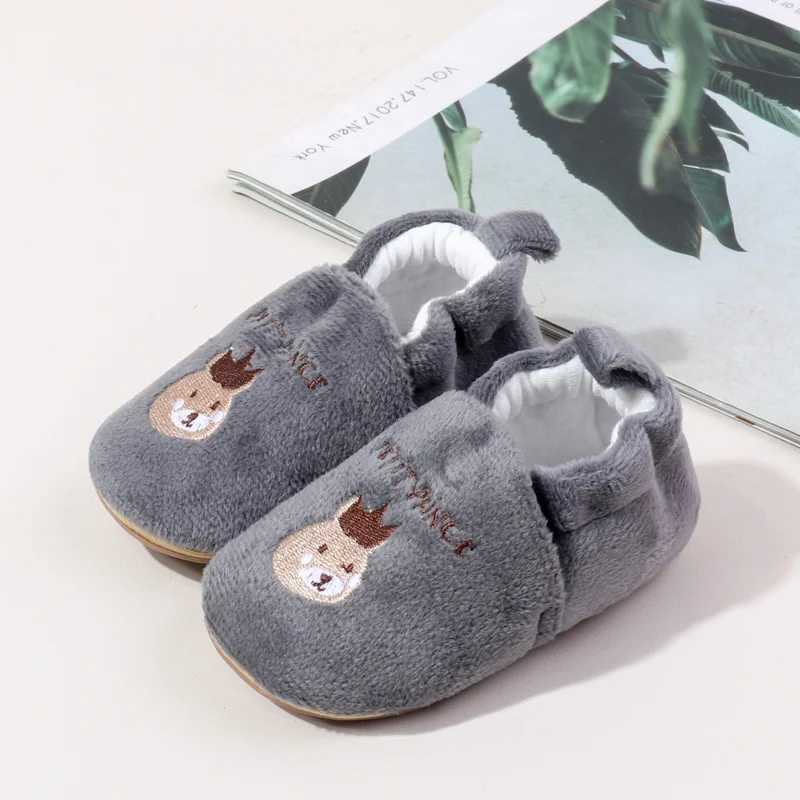 Baby Prewalker Shoes: Cute Cartoon Animals Design Casual Anti Slip 3 Baby
  Prewalker Shoes: Cute Cartoon Animals Design Casual Anti Slip - Image 3