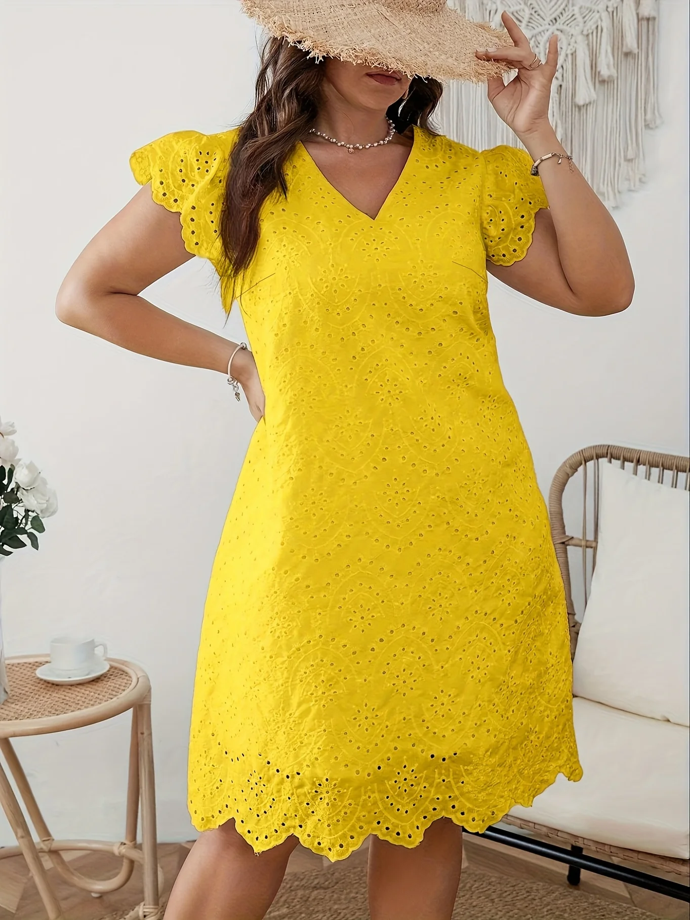 Ladies' Elegant Plus Size Woven Dress
  (Solid Color)