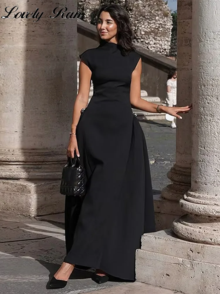 Elegant Black Long Dress: High Collar
  Sleeveless Pleat Irregular Evening Robe