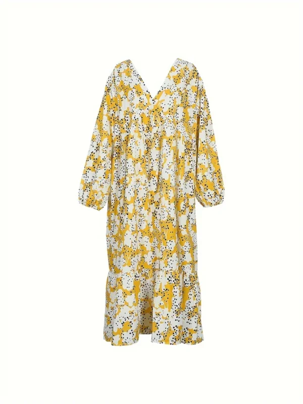 Plus Size Flower Lantern Sleeve Dress:
  Elegant Casual Spring/Summer Wear - Image 3