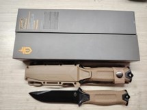 Gerber StrongArm Fixed Blade
  Knife: Plain Edge (Coyote Brown)
