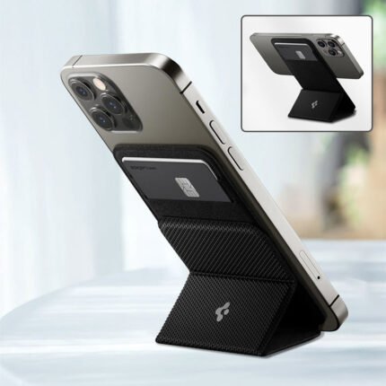Magnetic MagSafe card holder in classic black